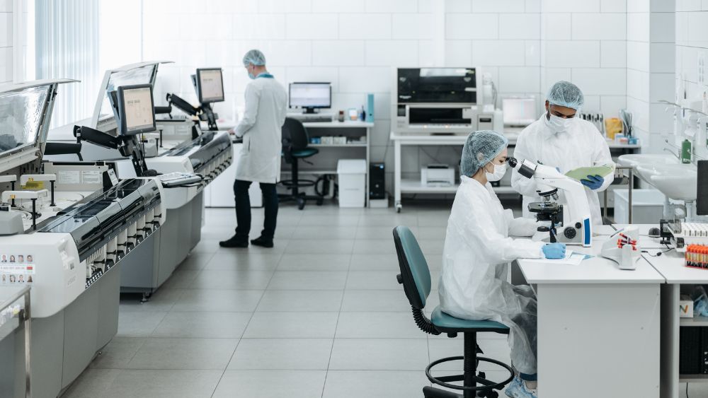 Ensayos clínicos en dermatología en España